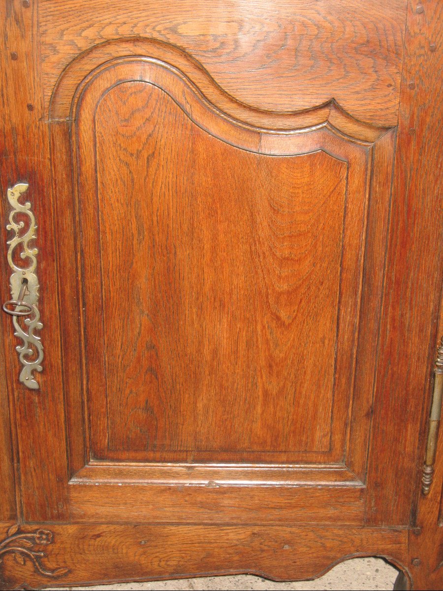 Louis XV Style Low Sideboard In Molded And Carved Oak, 19th Time-photo-2