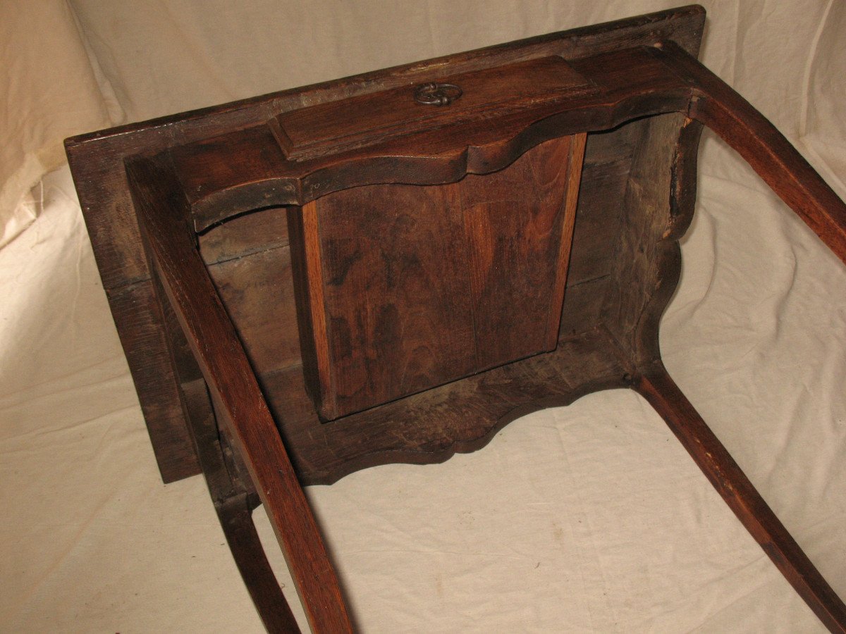 Petite table bureau d&#039;&eacute;poque Louis XV en ch&ecirc;ne avec un tiroir &eacute;poque 18&egrave;me-photo-7