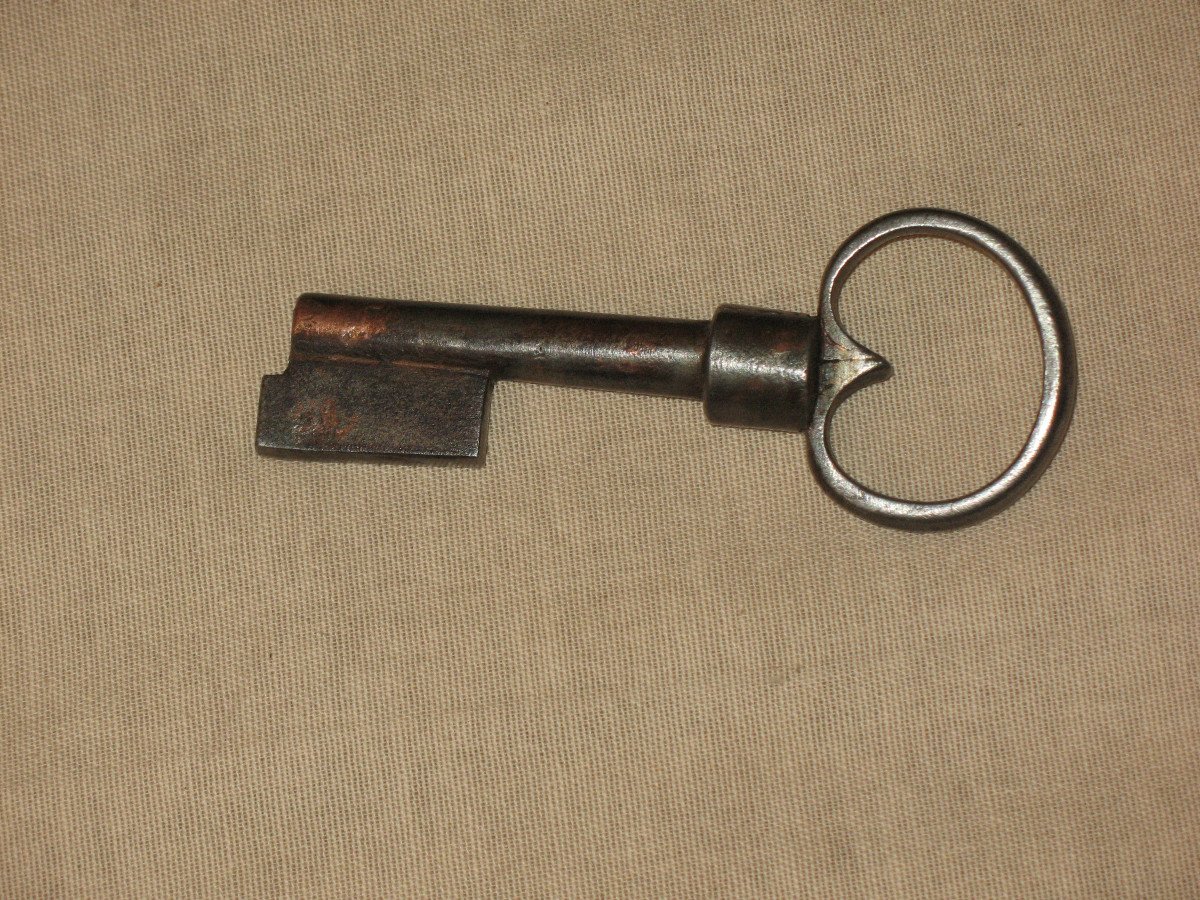 Strong Wrought Iron Lock With Its Handle And Key 17th Century-photo-4