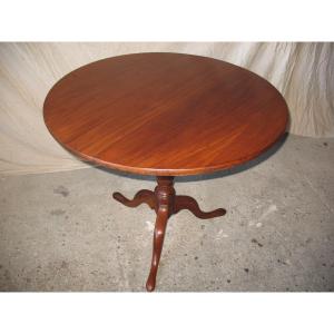 Tilting Pedestal Table In Solid Blond Mahogany, Louis XVI Period, 18th Century