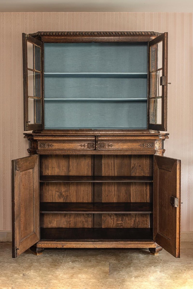 Showcase From Liège  - Carved Oak And Glass Doors - 18th Century -photo-4