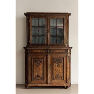 Showcase From Liège  - Carved Oak And Glass Doors - 18th Century 