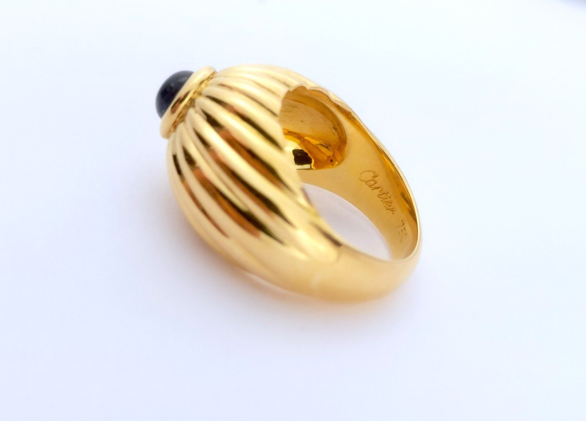 Bague Cartier - Dôme bombé Godronné - Or Jaune/saphir - Taille 51 Fr-photo-1