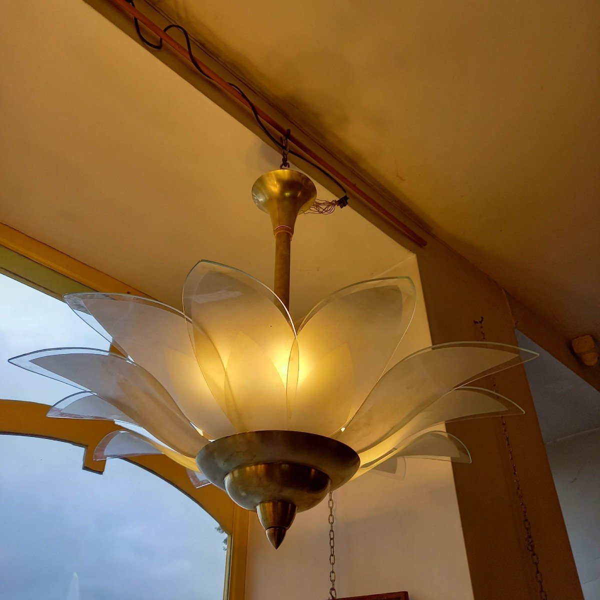 LAMPE TACTILE STYLE art-déco en verre et métal jaune - XXe EUR 10