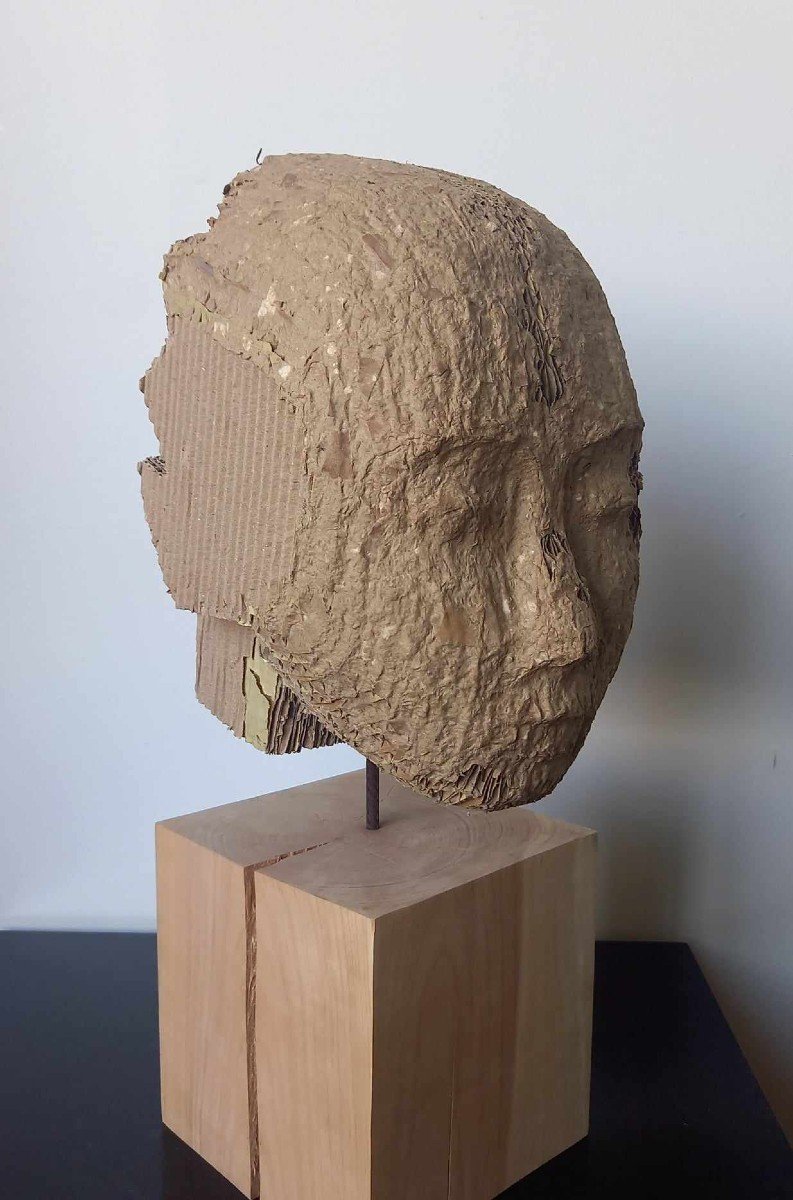 Marie Thivrier (née En 1961) "visage" Sculpture Carton Et Pâte De Carton Sur Socle Bois-photo-4