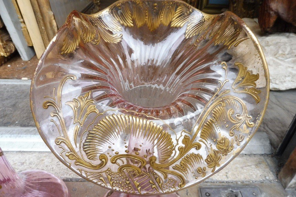 Paire  De Vase En Cristal  Teinté  Rose  , émaillé Or  à Cols évasés  1900-photo-2