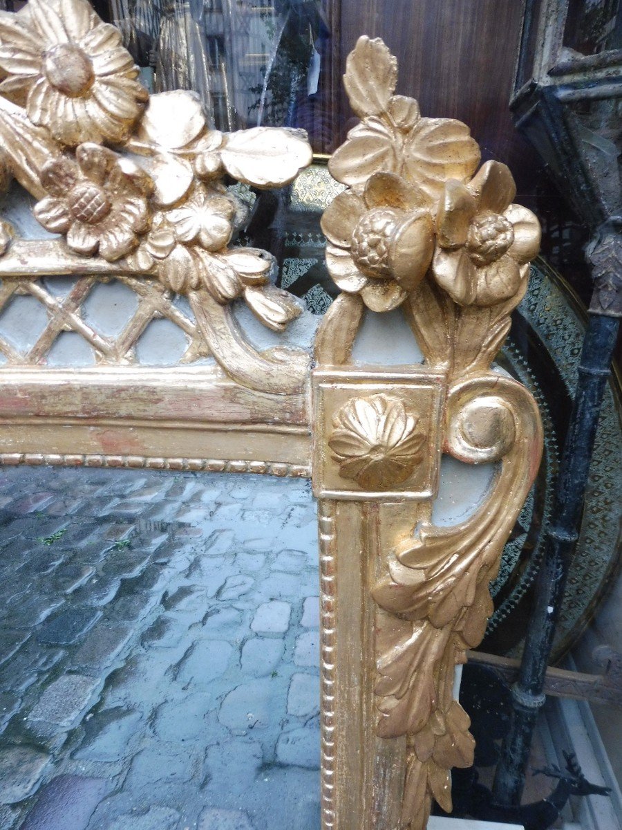 Important Louis XVI Period Carved And Gilded Wooden Mirror-photo-2