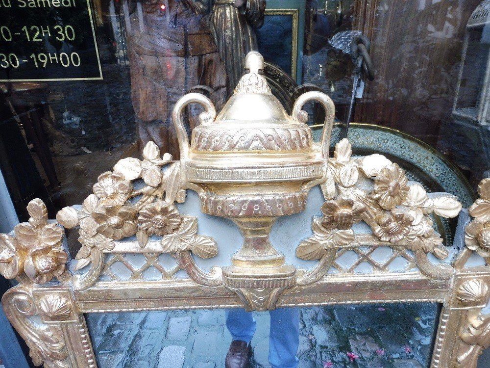 Important Louis XVI Period Carved And Gilded Wooden Mirror-photo-3