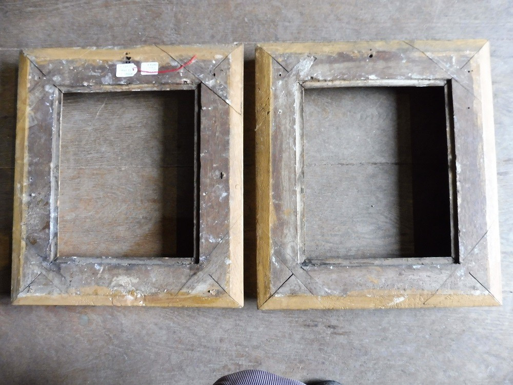 Pair Of Late 18th Century Gilded Wooden Frames -photo-2