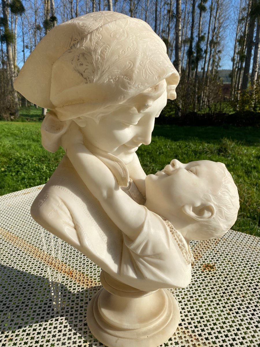 Alabaster Bust -photo-1