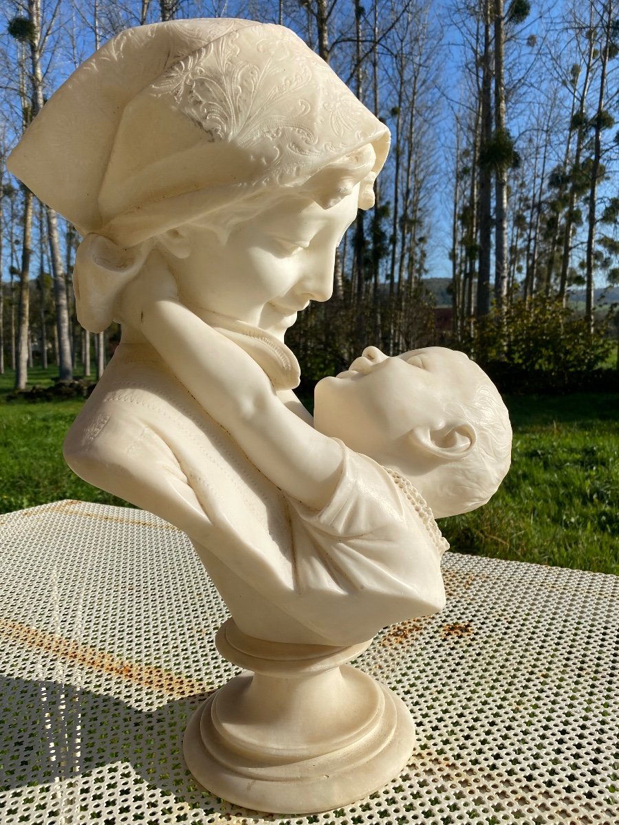 Alabaster Bust -photo-3