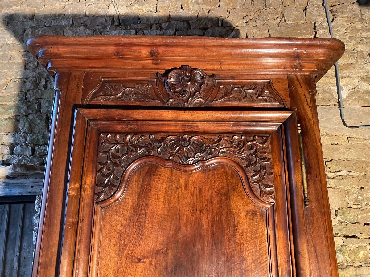 18th Century Bonnetière In Solid Walnut -photo-4