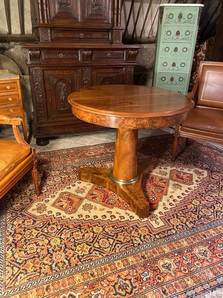 Empire Walnut Pedestal Table -photo-3