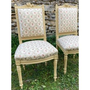 Paire De Chaises Louis XVI En Bois peint 