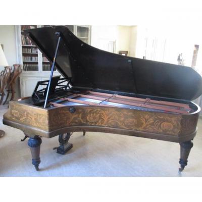 Piano 3/4 Tail Pleyel