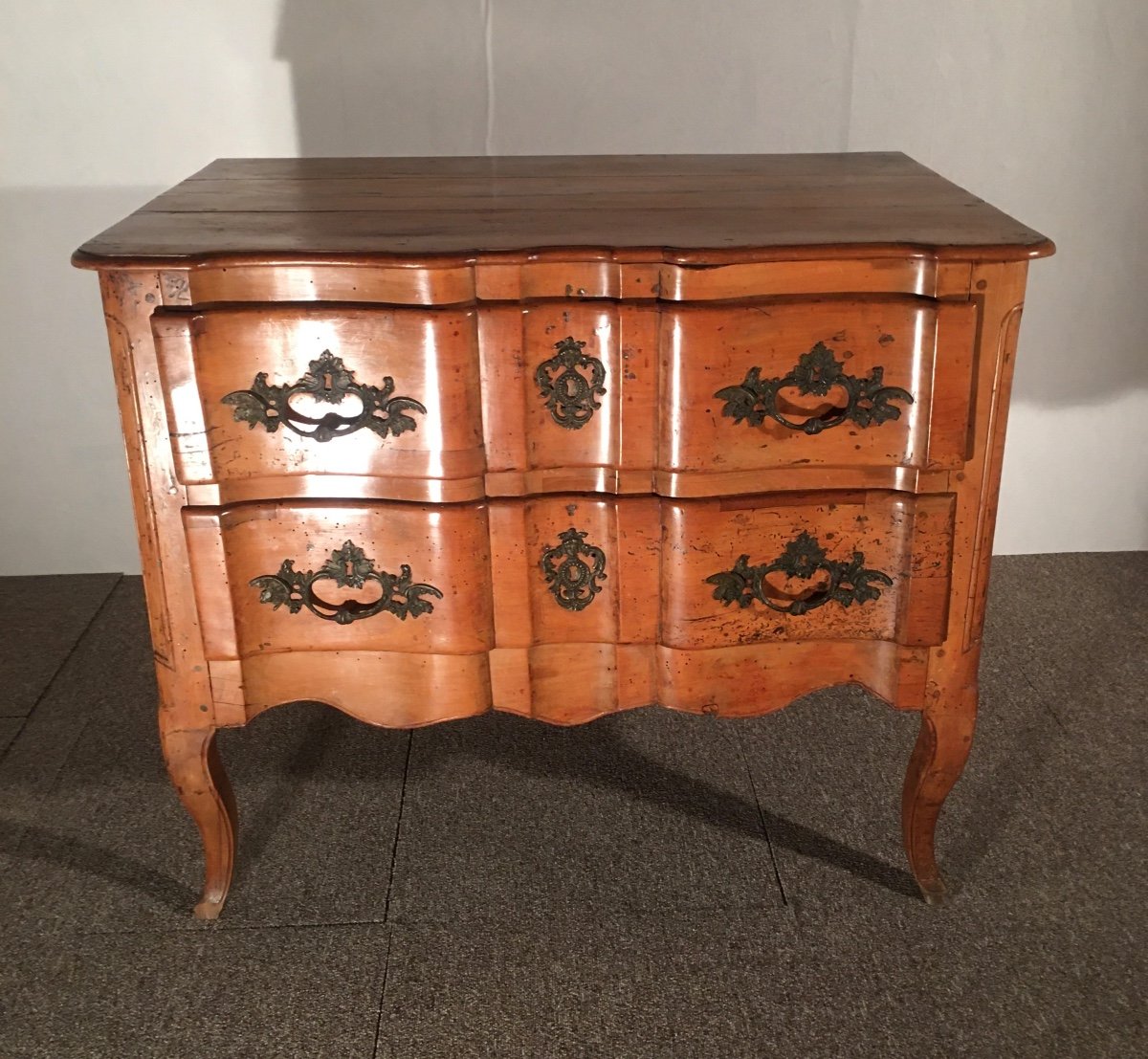 18th Century Sauteuse Commode-photo-2