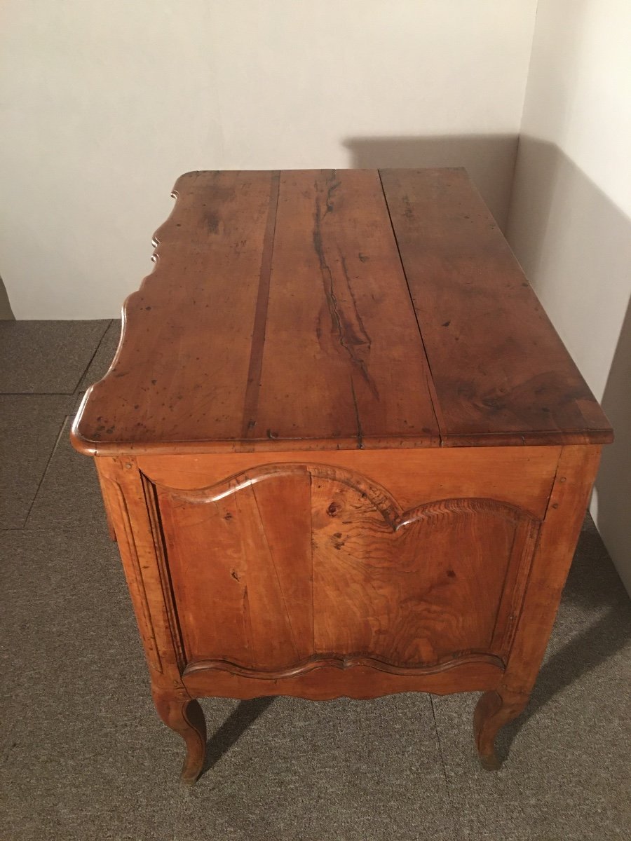 18th Century Sauteuse Commode-photo-1