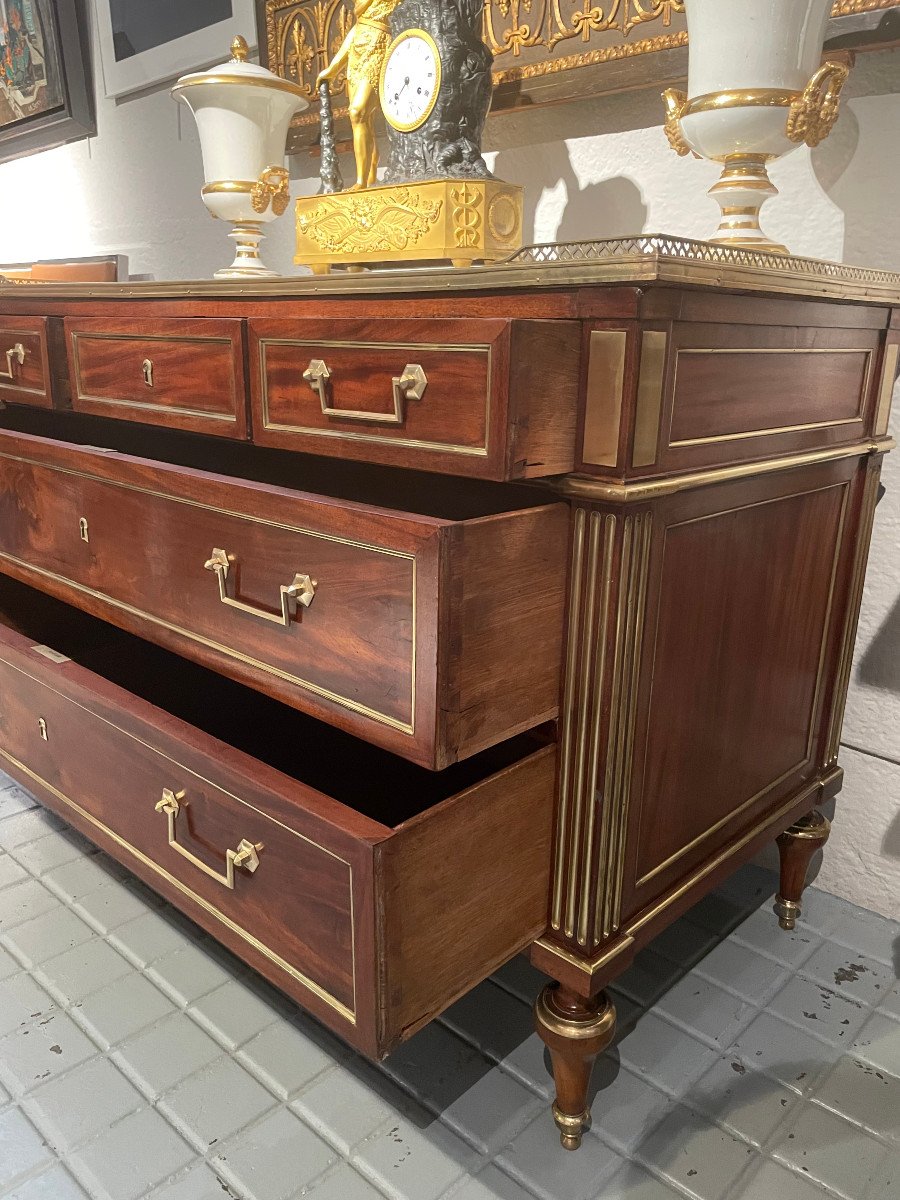 Mahogany Chest Of Drawers. France Louis XVI Period. End Of The Eighteenth Century.-photo-2