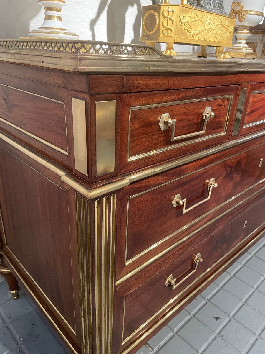 Mahogany Chest Of Drawers. France Louis XVI Period. End Of The Eighteenth Century.-photo-3