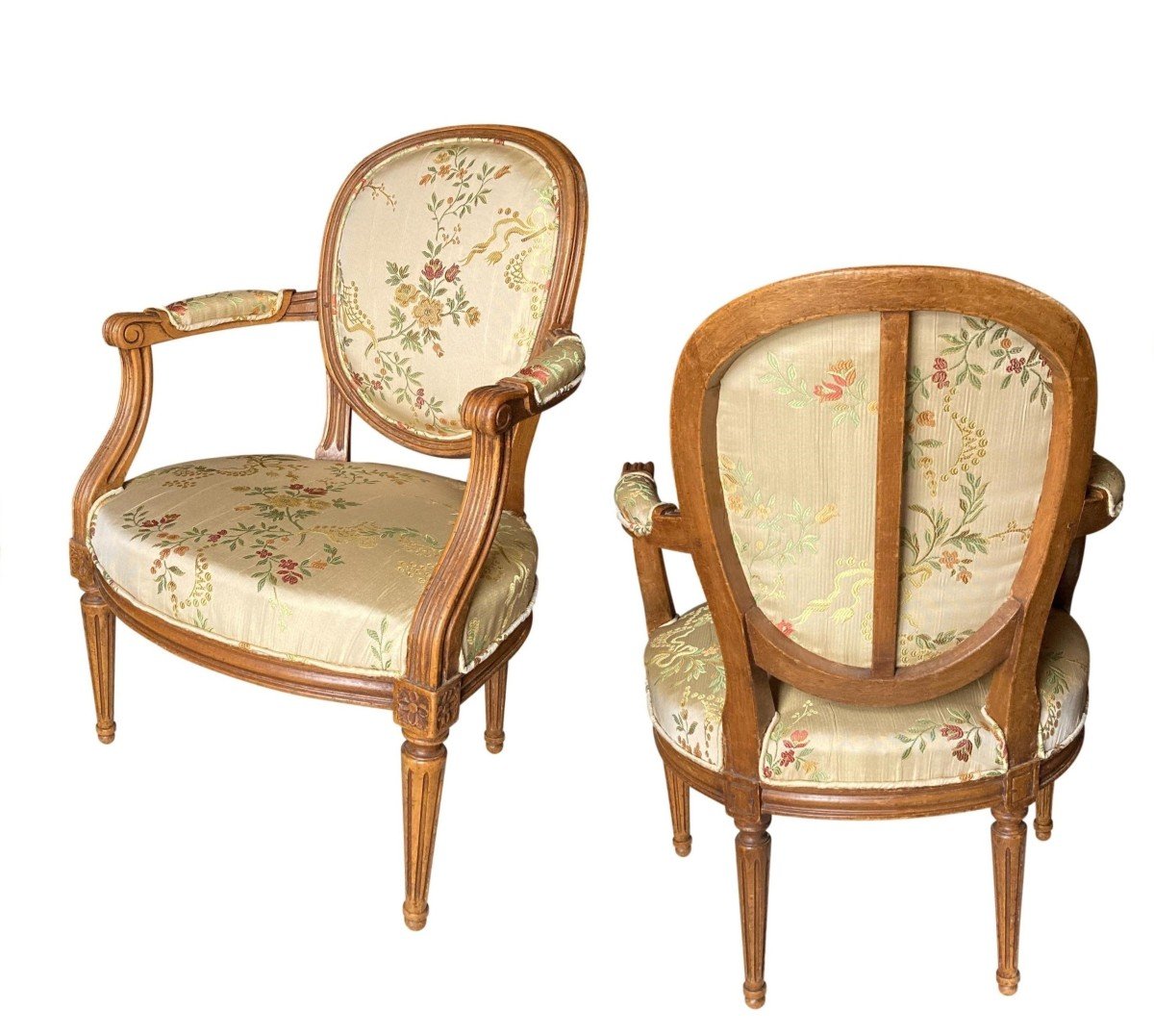 Pair Of Louis XVI Armchairs In Silk-photo-4