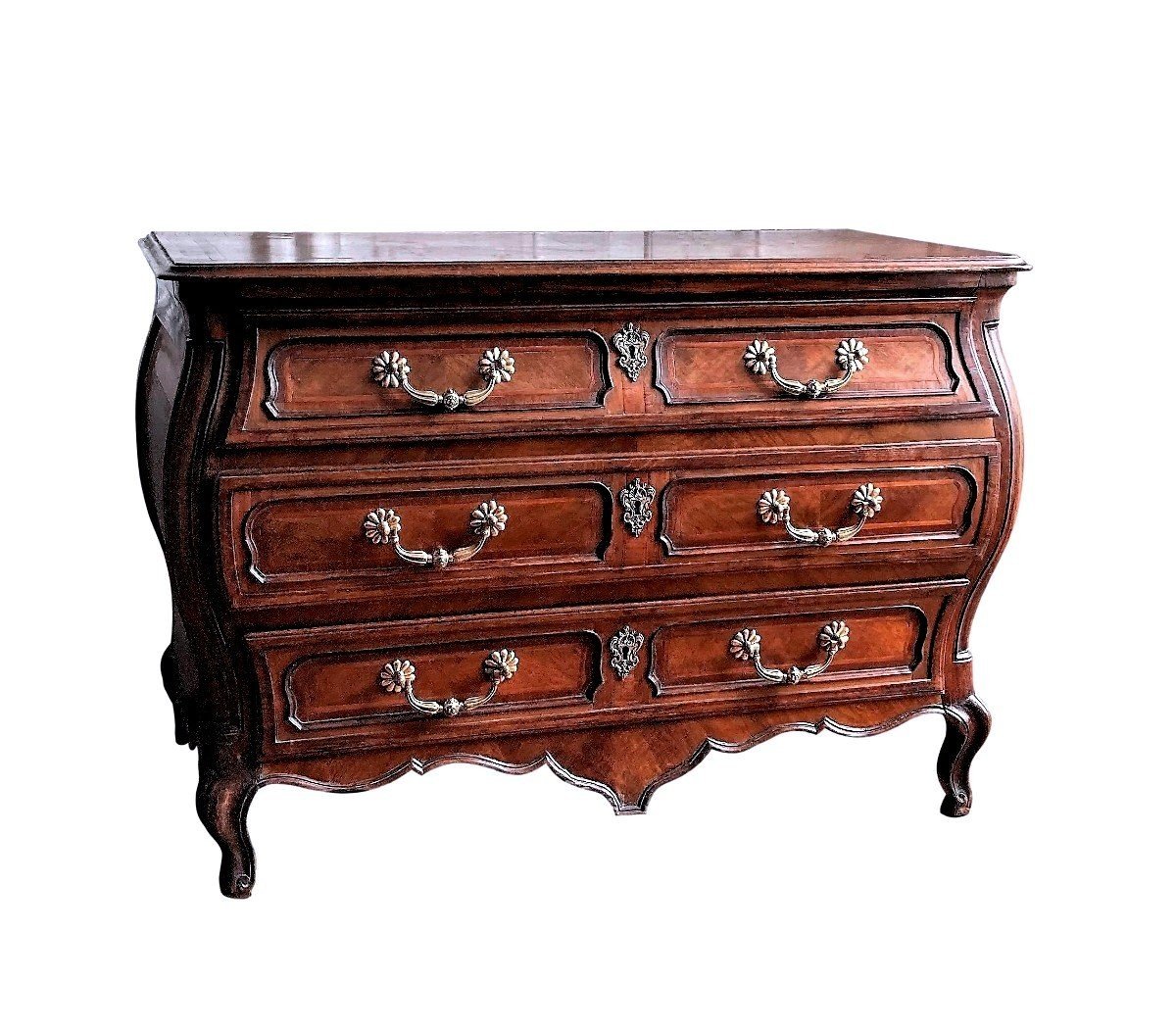 18th Century Louis XV Bordeaux Chest Of Drawers