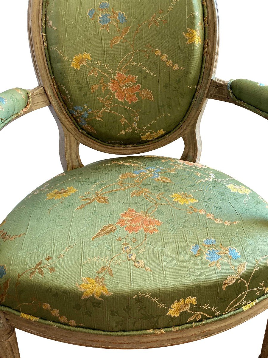 Pair Of 18th Century Silk Armchairs-photo-1