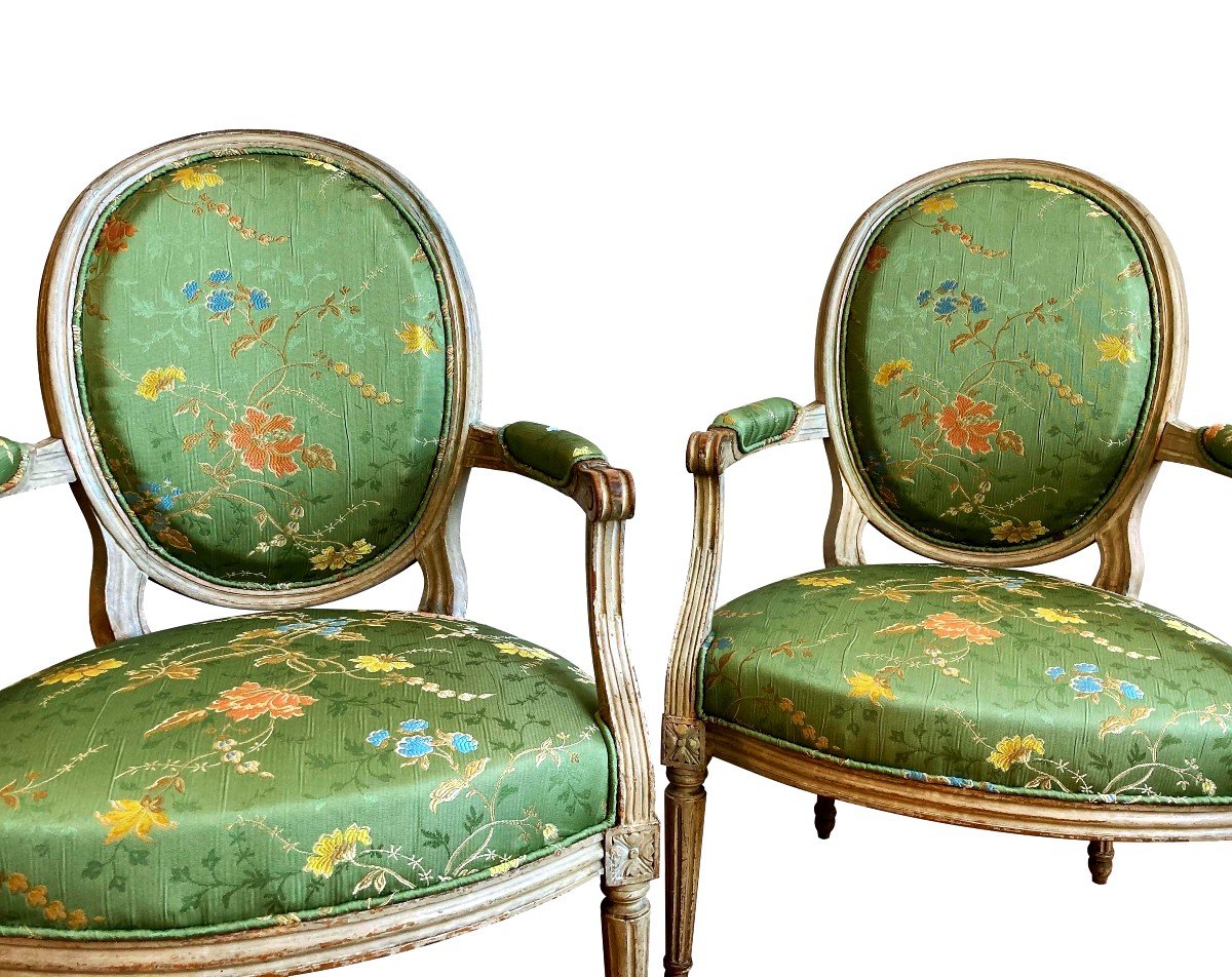 Paire De Fauteuils Louis XVI En Soie XVIIIe Siècle-photo-3