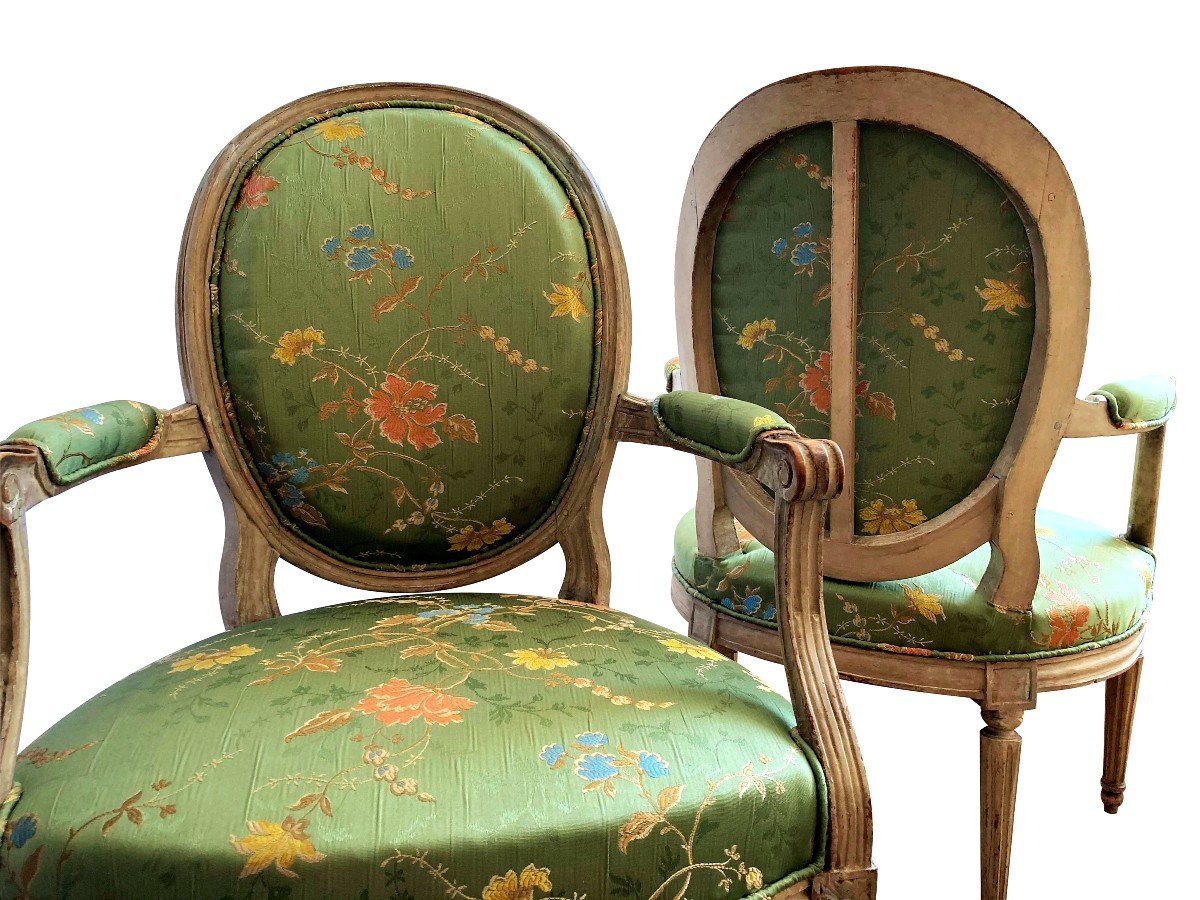 Paire De Fauteuils Louis XVI En Soie XVIIIe Siècle-photo-2