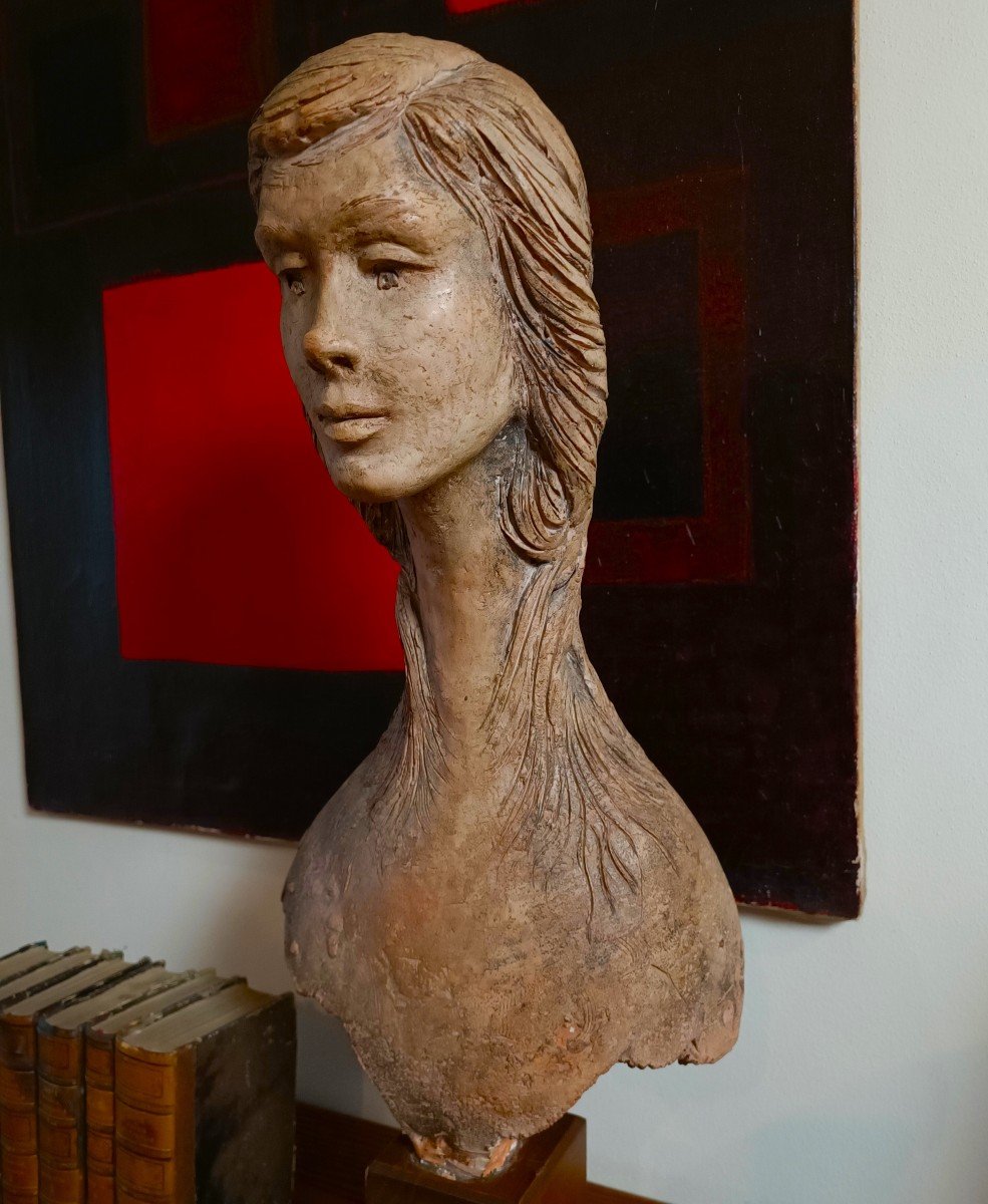 Sculpture Féminine En Terre Cuite De 1976 : Un Chef-d'œuvre De Vincenzo Brunetti-photo-3
