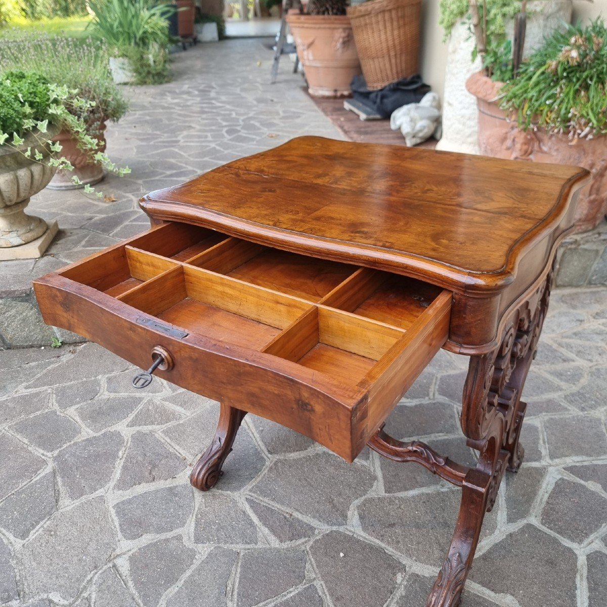 Work Table In Walnut From 1860 With Cherry Inlays Luigi Filippo-photo-1