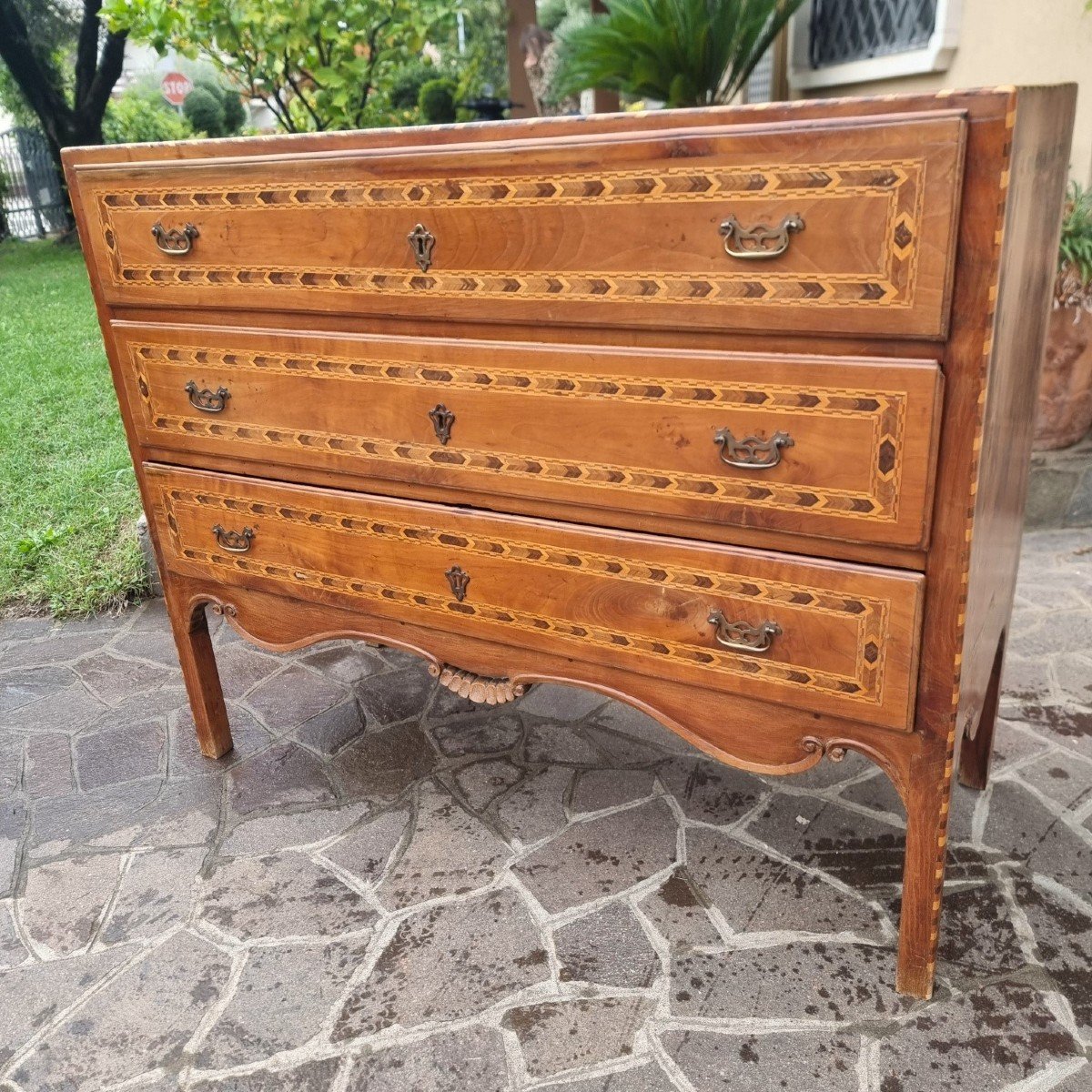 Commode Directoire Du XVIIIe Siècle De Vicence En Noyer Avec Marqueterie De Cerisier-photo-3