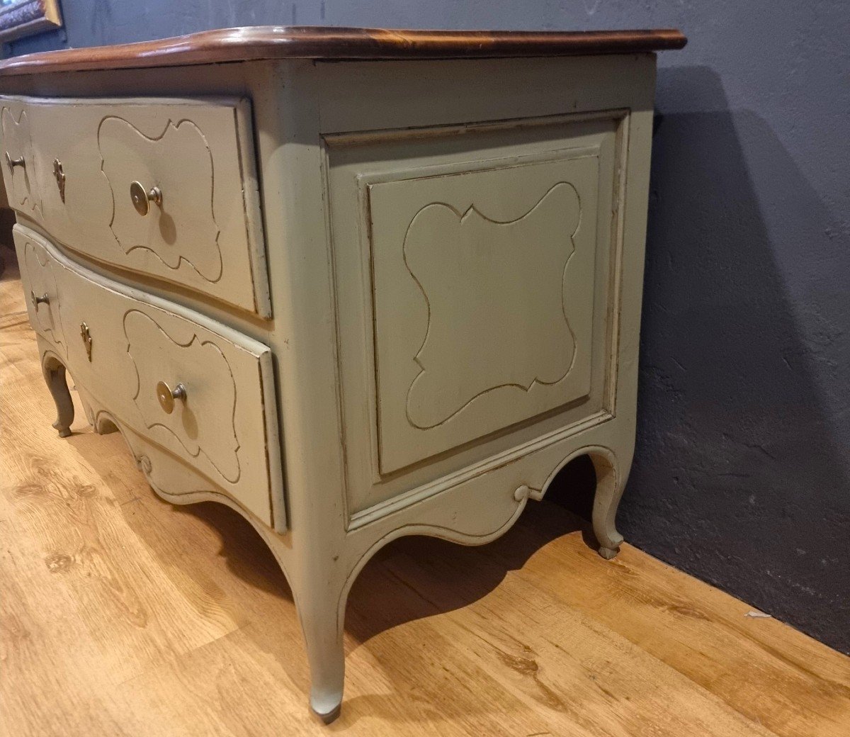 18th Century Parmesan Chest Of Drawers In Sage Green Lacquer-photo-2