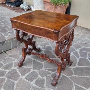 Table De Travail En Noyer De 1860 Avec Incrustations En Cerisier Luigi Filippo