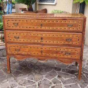 Directoire Chest Of Drawers From The 18th Century Vicenza In Walnut With Cherry Inlays