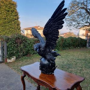 Aigle Impérial En Bois Du XIXe Siècle – Sculpture De Haute Qualité Et Rareté