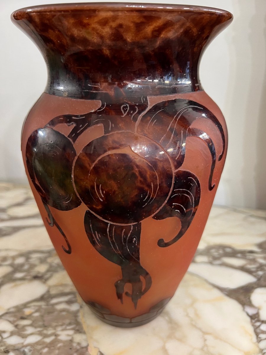 Charles Schneider : Vase Modèle Prunes Signé Le Verre Français 