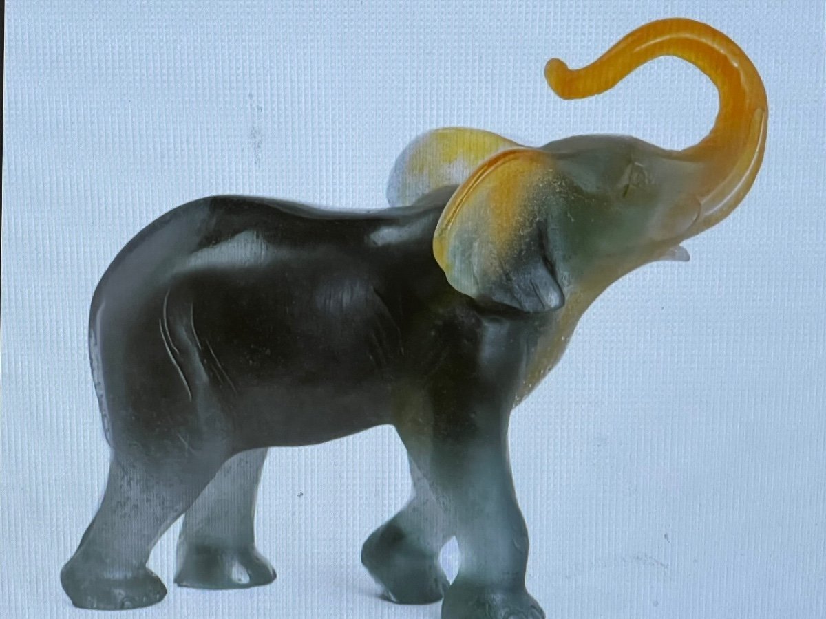 Daum France: Glass Paste Elephant -photo-2