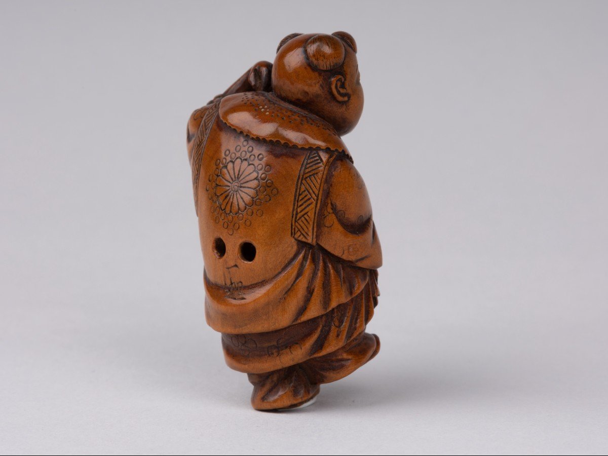 Netsuke – By Ikka, Karako Carrying A Fan. Japan Edo-photo-4