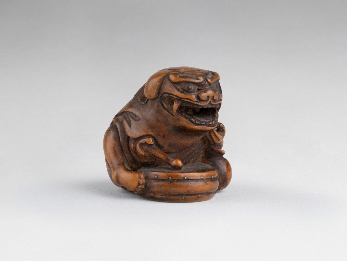 Netsuke By Sansho – Shishimai. In Carved Wood. Japan Edo-photo-6