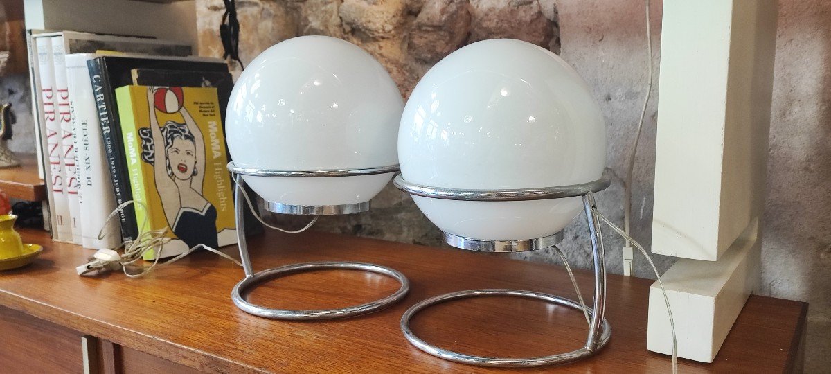 A Pair Of Space Age 60/70 Ball Lamps