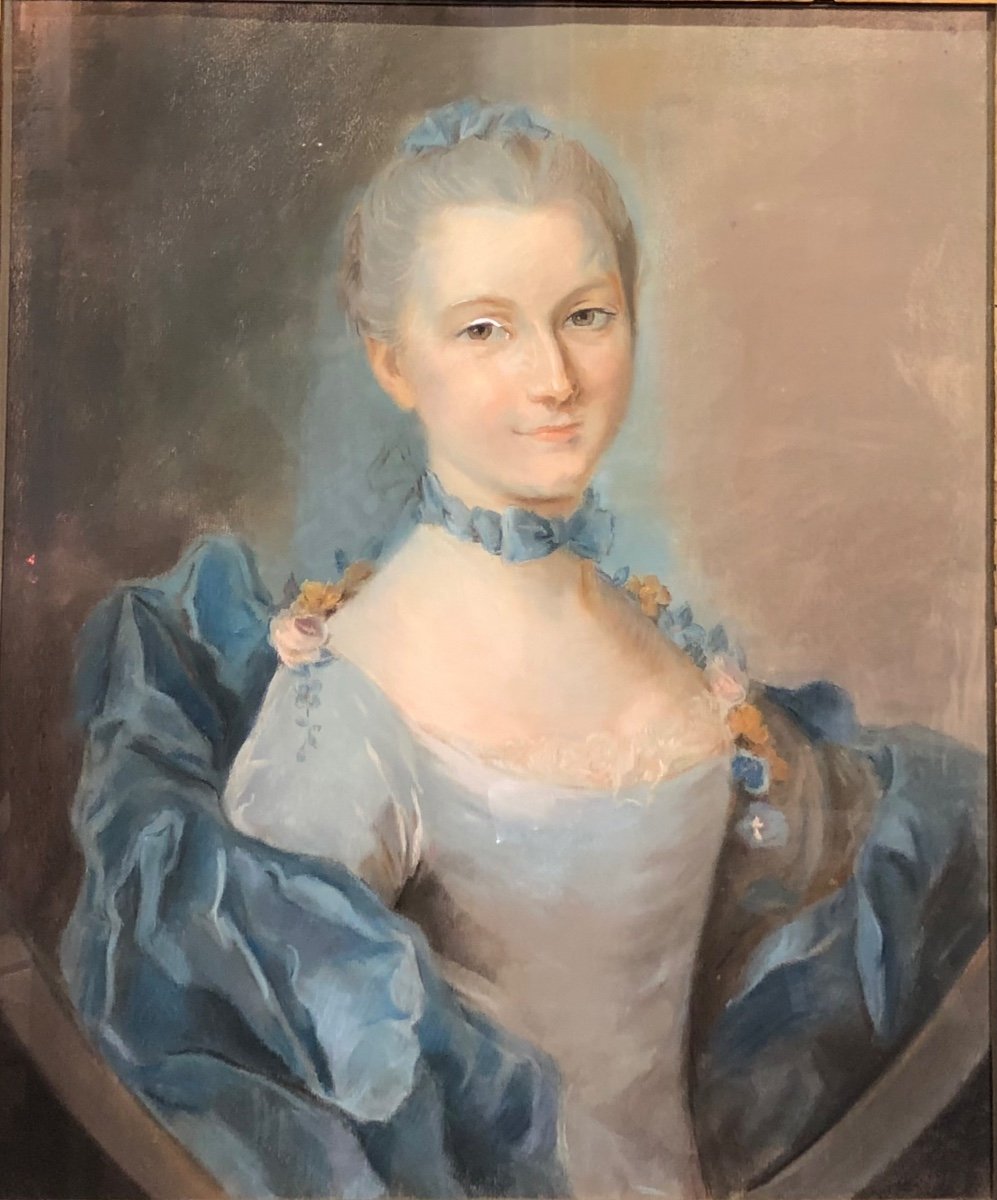 Pastel De Style Louis XVI Représentant Une Jeune Femme de qualité. -photo-2