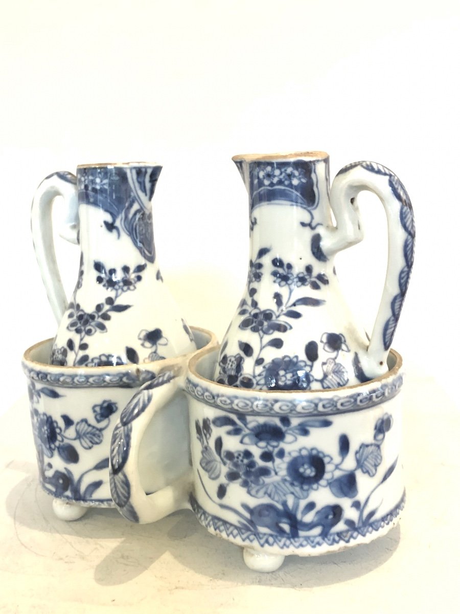 18th Century Porcelain Oil And Vinegar Cruet. -photo-2