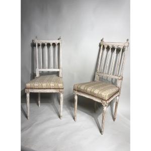 Paire De Chaises D’époque Louis XVI en bois laqué. 