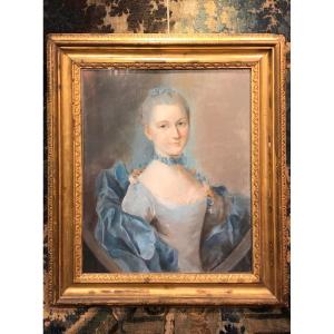 Louis XVI Style Pastel Depicting A Young Lady Of Quality.