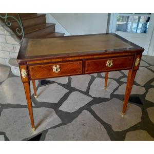 Louis XVI Period Bureau Plat From The 18th Century