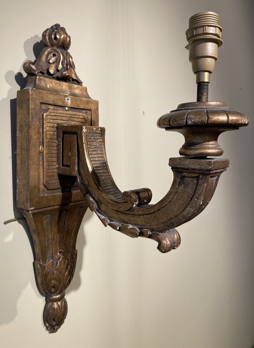 Carved Wood Wall Lamp-photo-2