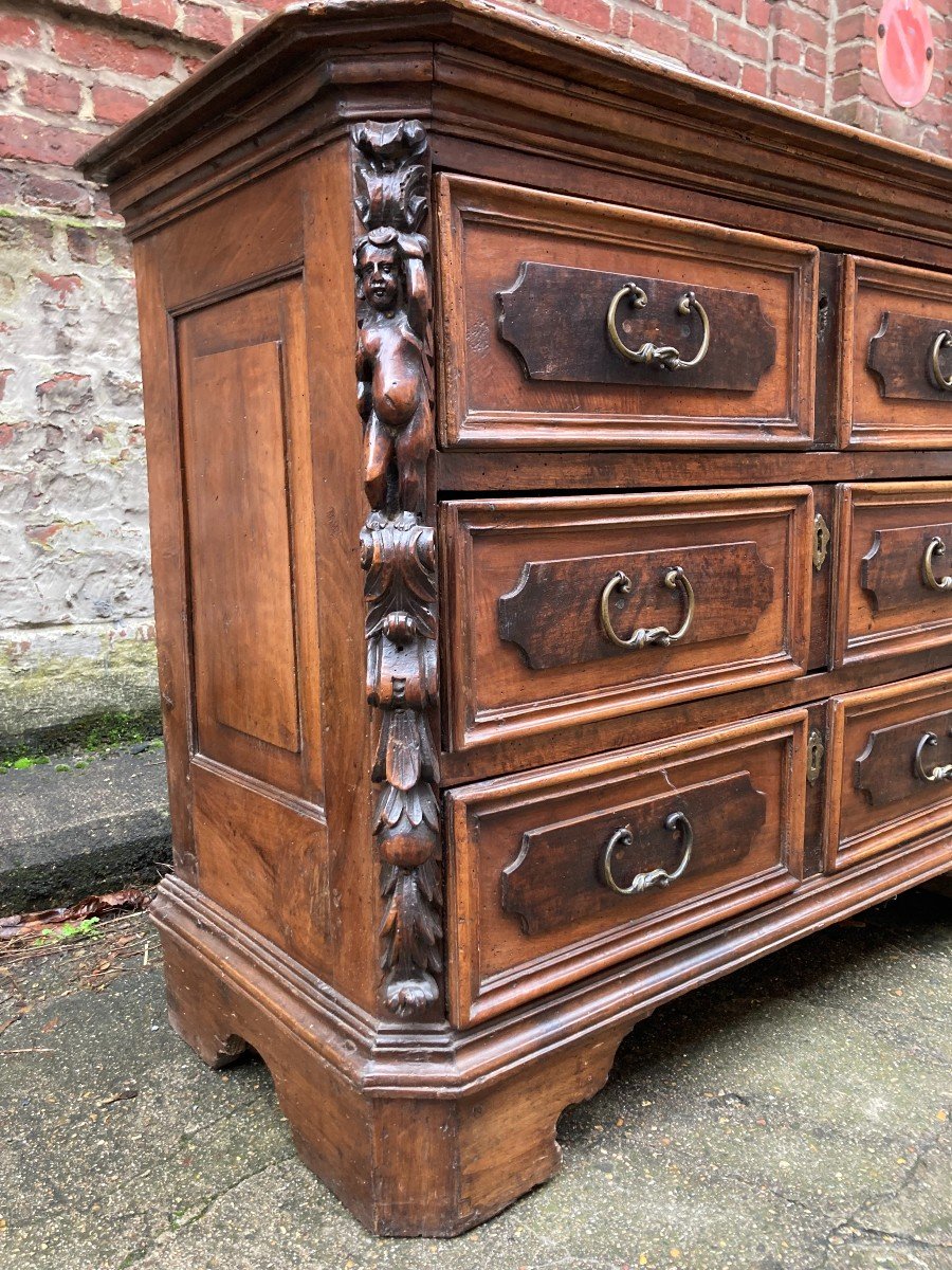 17th Century Italian Walnut Commode-photo-3