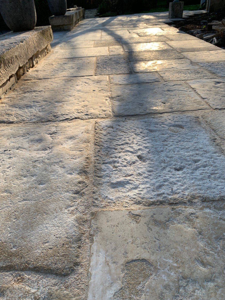 Burgundy Paving - Period XVII Th Century-photo-2