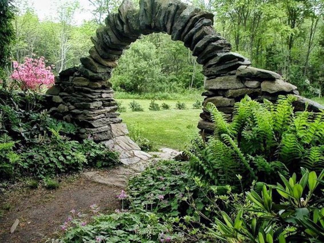 LES JARDINS SECRETS - ARCHES et PASSAGES-photo-2