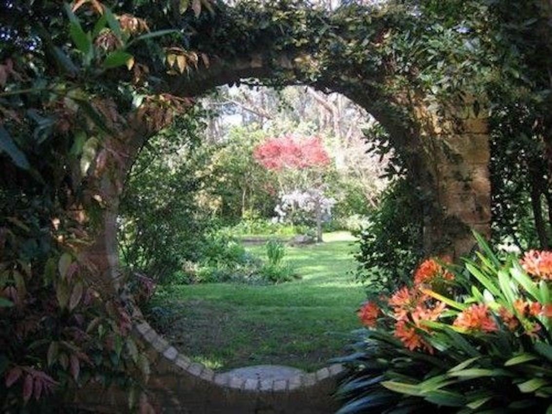 LES JARDINS SECRETS - ARCHES et PASSAGES-photo-3